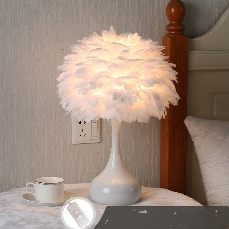 Lumina Feather Lamp